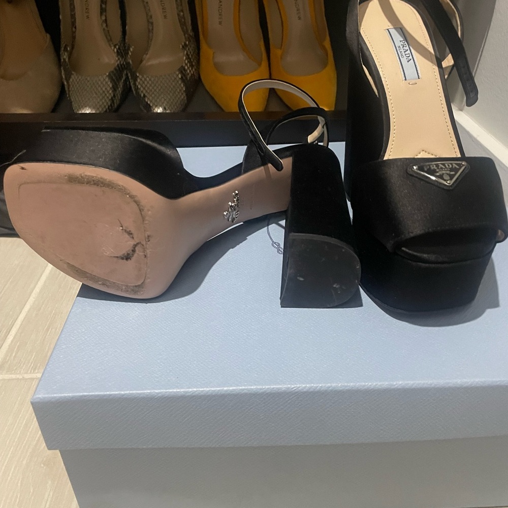 Prada Platforms Shoes - Black